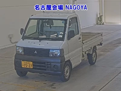 MITSUBISHI MINICAB
