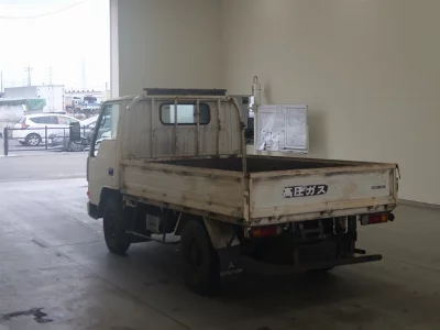 MITSUBISHI CANTER