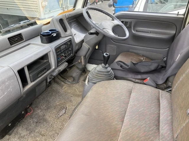 Nissan Atlas  с аукциона в Японии
