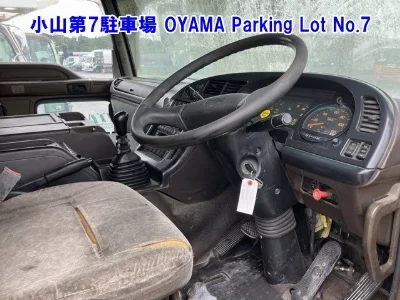 ISUZU GIGA