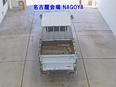 MITSUBISHI FUSO