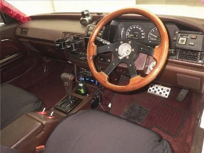 TOYOTA CRESTA