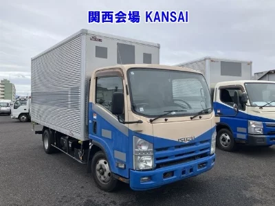 Isuzu Elf