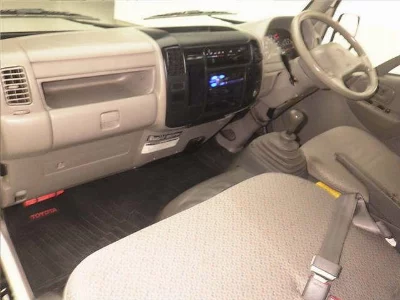 TOYOTA DYNA