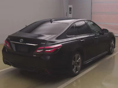 Toyota CROWN HYBRID