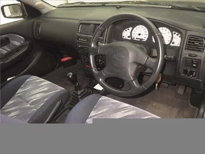 NISSAN PULSAR SERIE S-RV