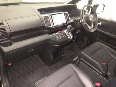 HONDA STEPWGN SPADA