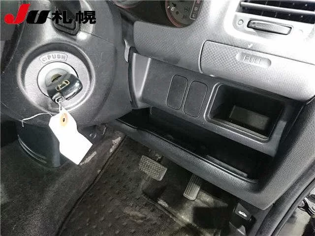 Honda Mobilio Spike  с аукциона в Японии