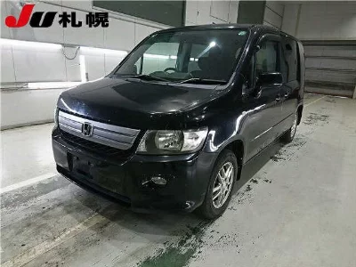 Honda Mobilio Spike
