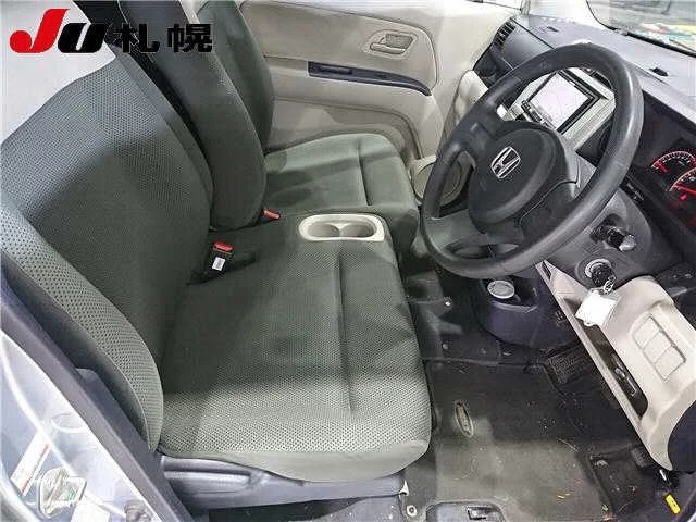 Honda Zest  с аукциона в Японии