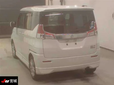 Suzuki Solio