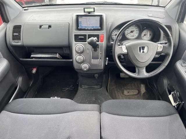 Honda Mobilio Spike  с аукциона в Японии