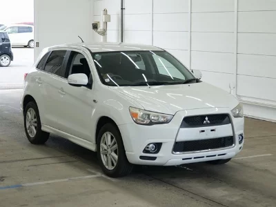 Mitsubishi RVR