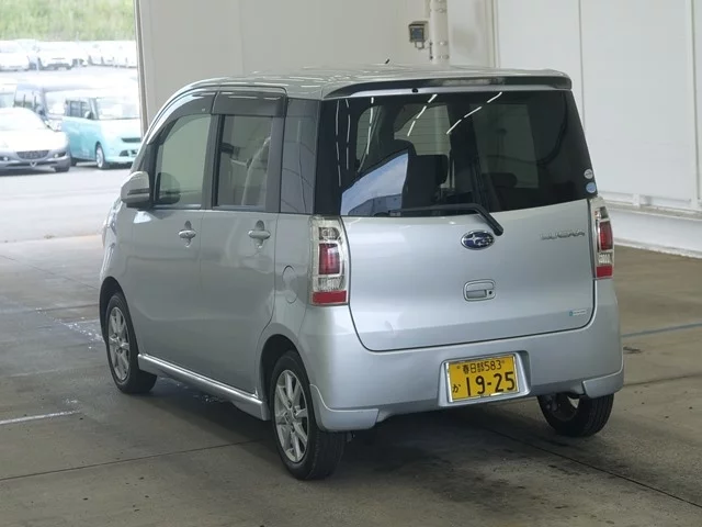 Subaru Lucra  с аукциона в Японии