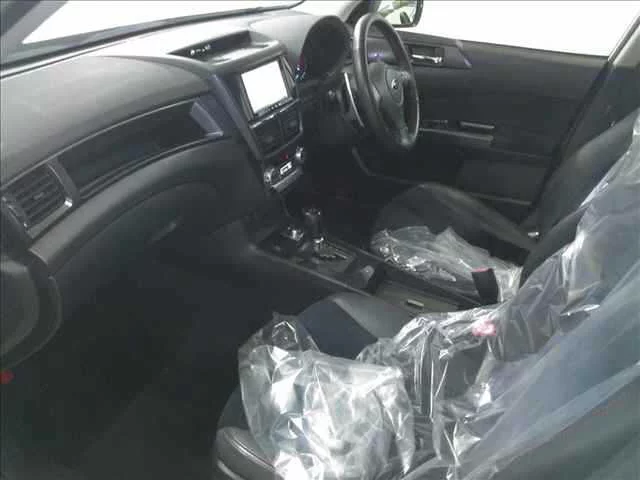 Subaru Exiga  с аукциона в Японии