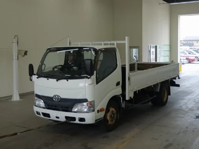 TOYOTA DYNA