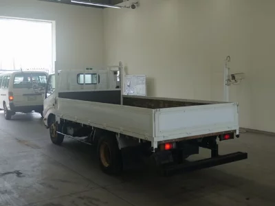 TOYOTA DYNA