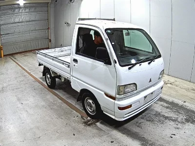 Mitsubishi Minicab Truck