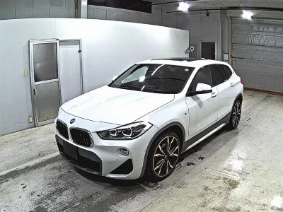 BMW X2