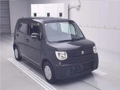 SUZUKI MRWAGON