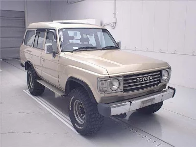TOYOTA LAND CRUISER