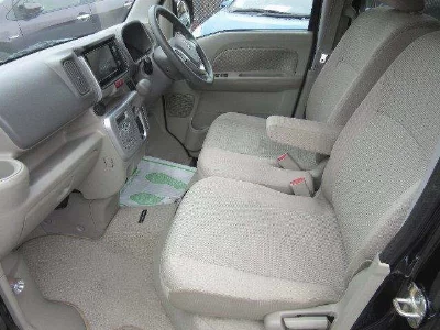 MITSUBISHI TOWN BOX