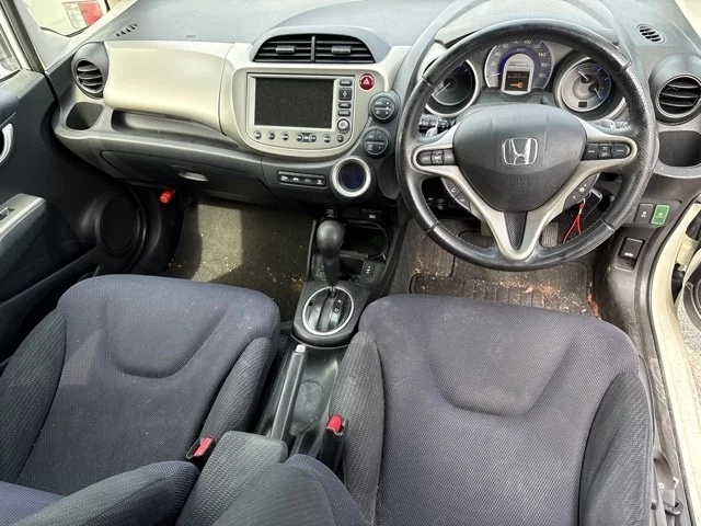Honda Fit  с аукциона в Японии