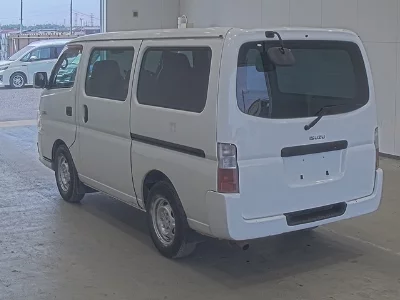 ISUZU COMO