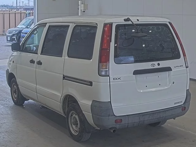 Toyota LiteAce  с аукциона в Японии