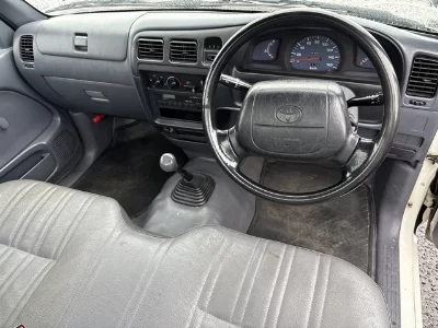 Toyota HILUX PICK UP