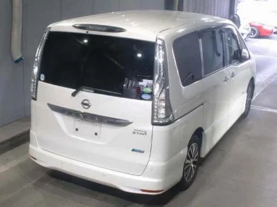 NISSAN SERENA