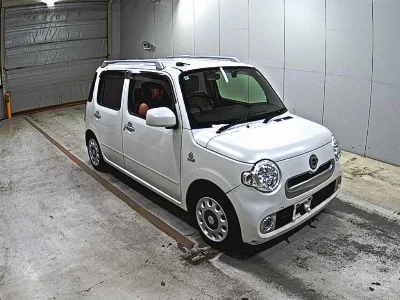 Daihatsu Mira Cocoa