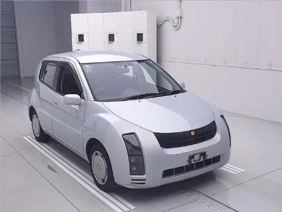 TOYOTA WILL CYPHA