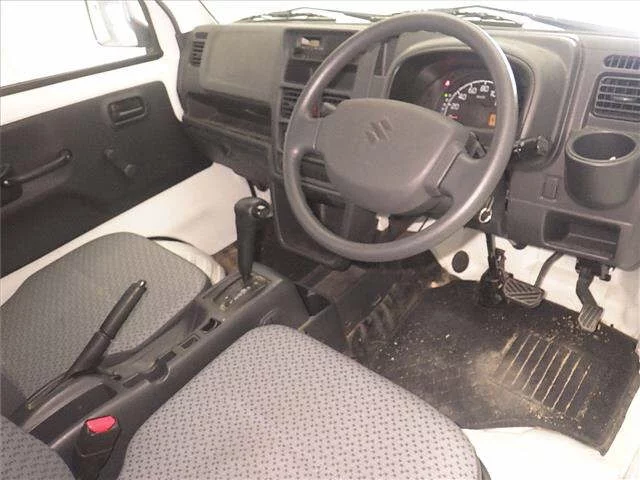 Suzuki CARRY  с аукциона в Японии