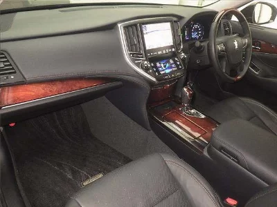 Toyota CROWN MAJESTA