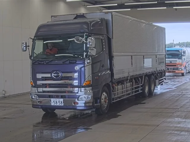 Hino Profia  с аукциона в Японии