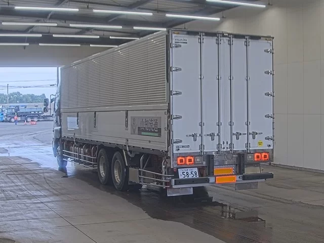 Hino Profia  с аукциона в Японии