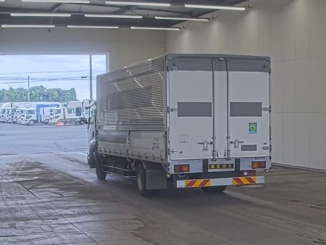 Isuzu Forward  с аукциона в Японии