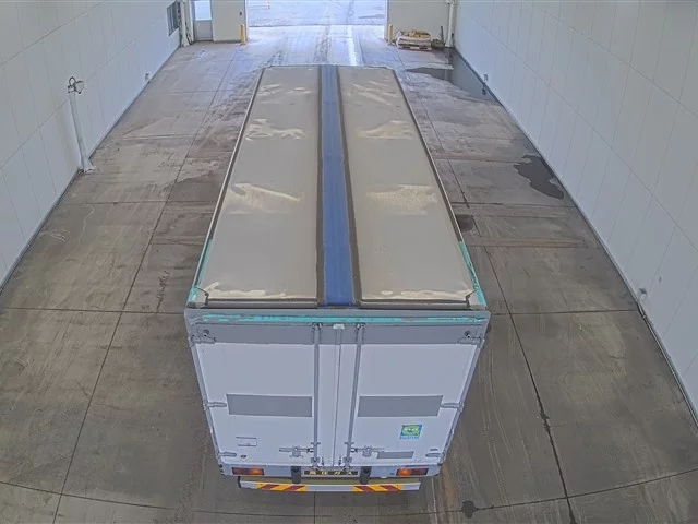 Isuzu Forward  с аукциона в Японии