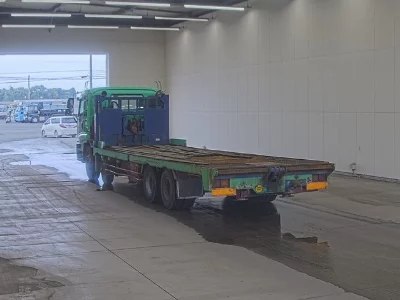 ISUZU GIGA