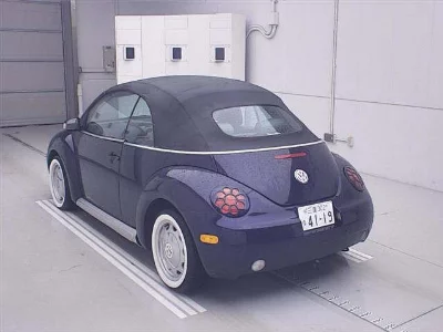 VOLKSWAGEN NEW BEETLE CABRIOLET