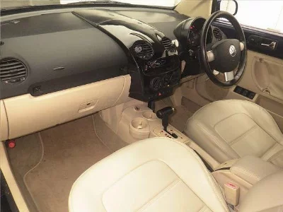 VOLKSWAGEN NEW BEETLE CABRIOLET