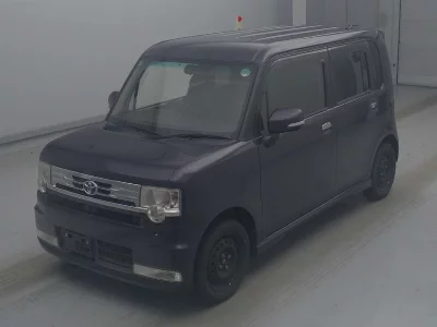 TOYOTA PIXIS SPACE