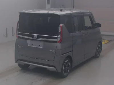 NISSAN ROOX