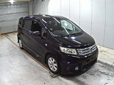 Honda Freed Spike