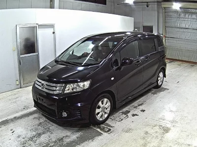 Honda Freed Spike