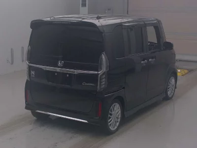 HONDA N BOX CUSTOM