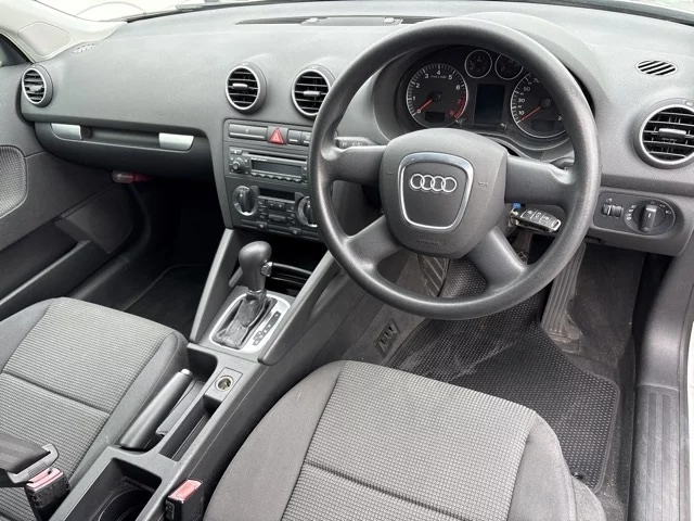 Audi A3  с аукциона в Японии