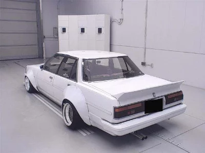 TOYOTA CRESTA