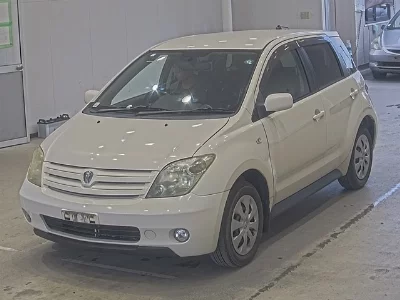 Toyota Ist